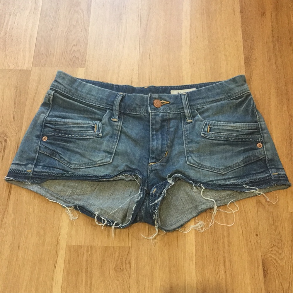 H&M short jean pants size6 new without tag
